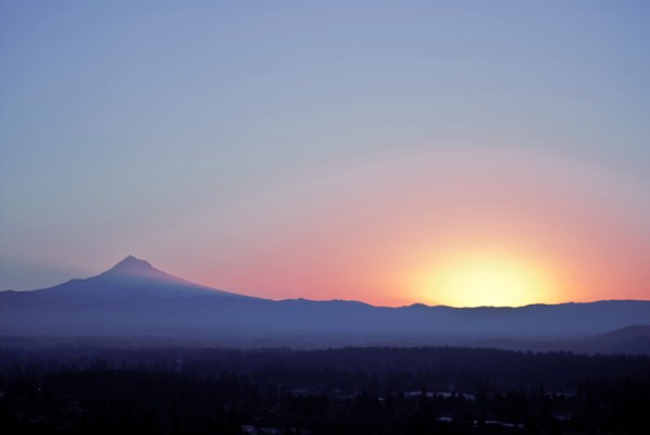 Vince Ferguson - 012514 - Mount Hood Sunrise - Digital Image